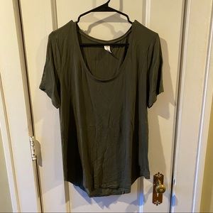 Old navy lux loose fit scoop neck tshirt
